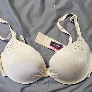 La SENZA Cream Bra with Subtle Sparkle